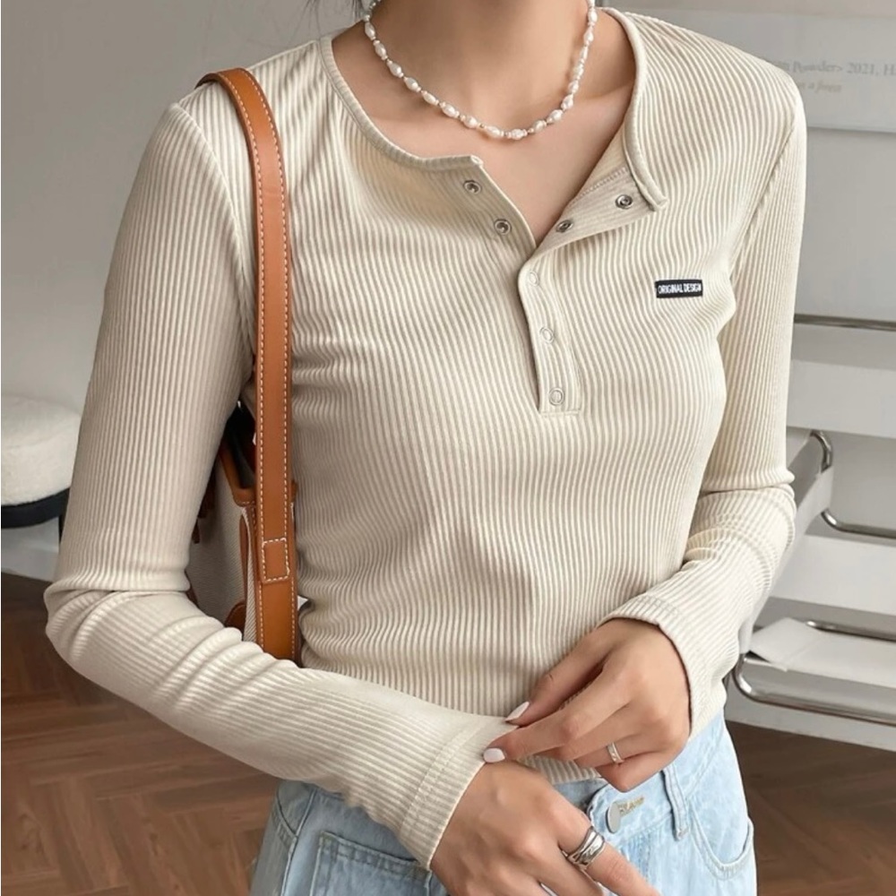 DAZY Half Button Placket Patched Detail Tee